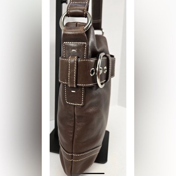 Coach Chocolate Brown Leather Shoulder Bag - Picture 3 of 16